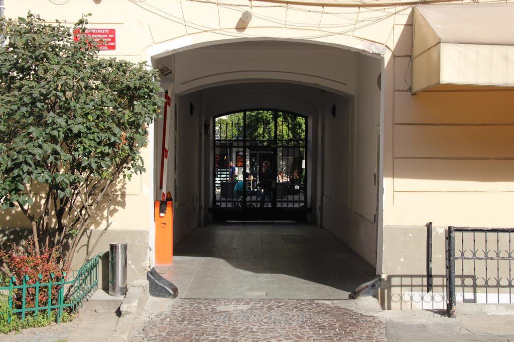 Oomph Warsaw Nowy Swiat Apartment Exterior photo